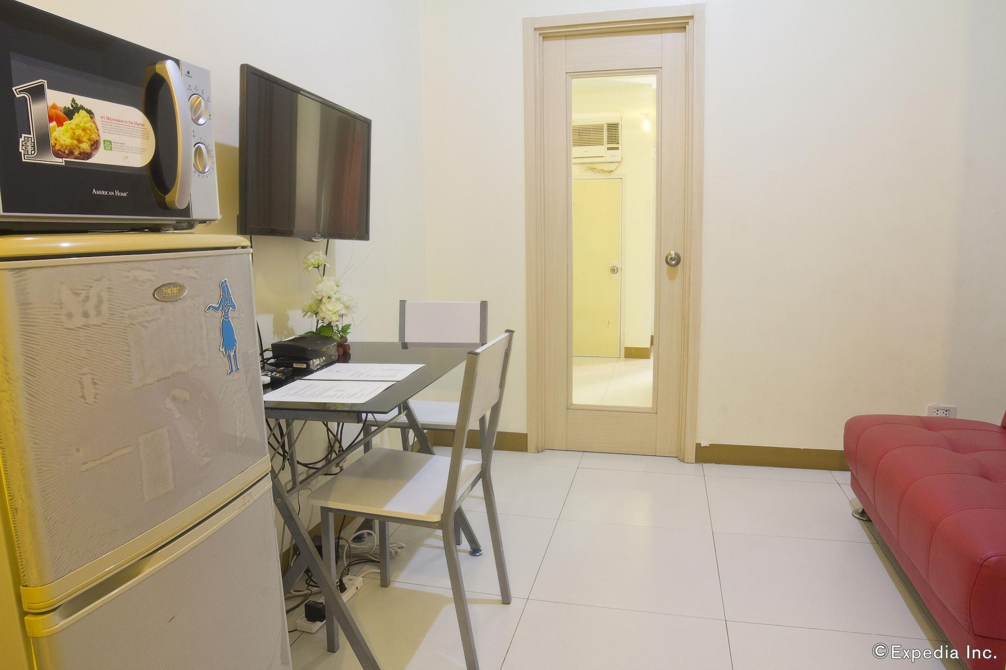 Airport Apartments Manila Paranaque City Екстериор снимка